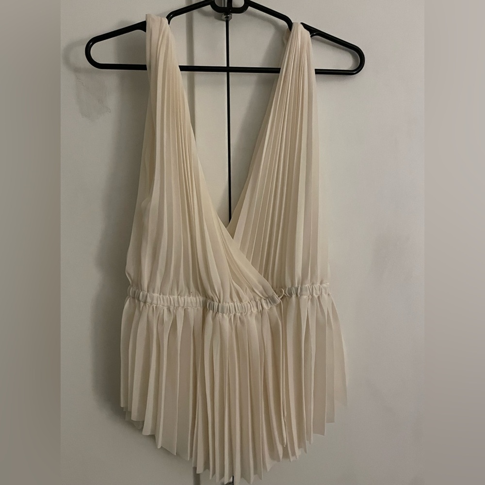 Off white Aritzia top